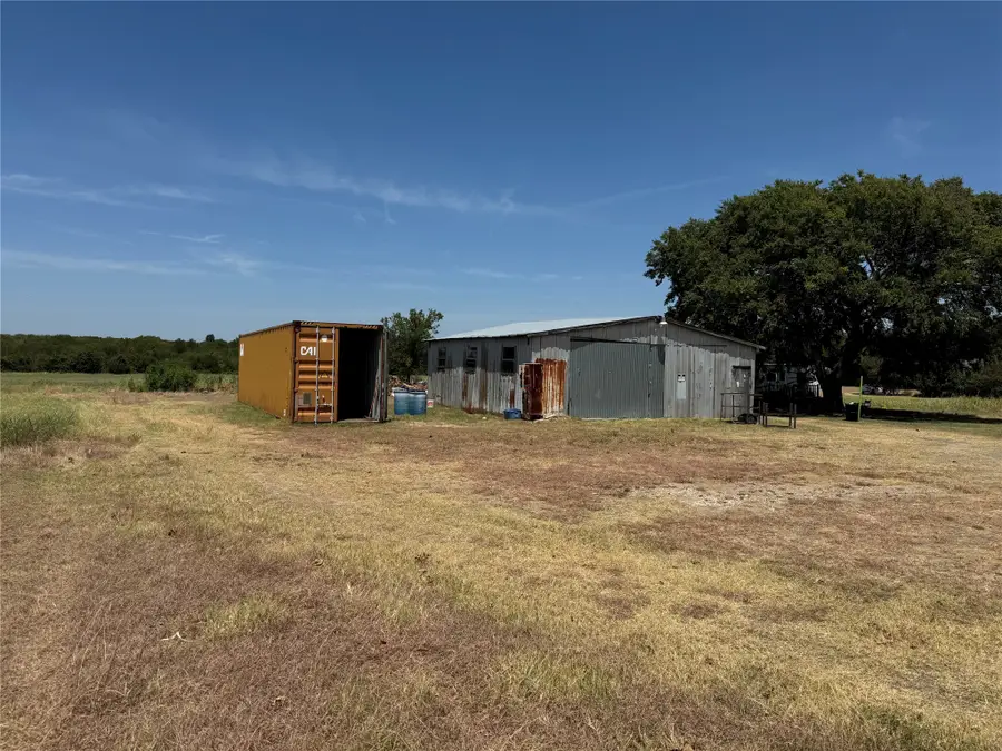 1801 Christian Road, Ennis, TX 75119 - #2