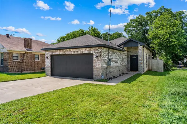 322 E Walnut Street, Hillsboro, TX 76645