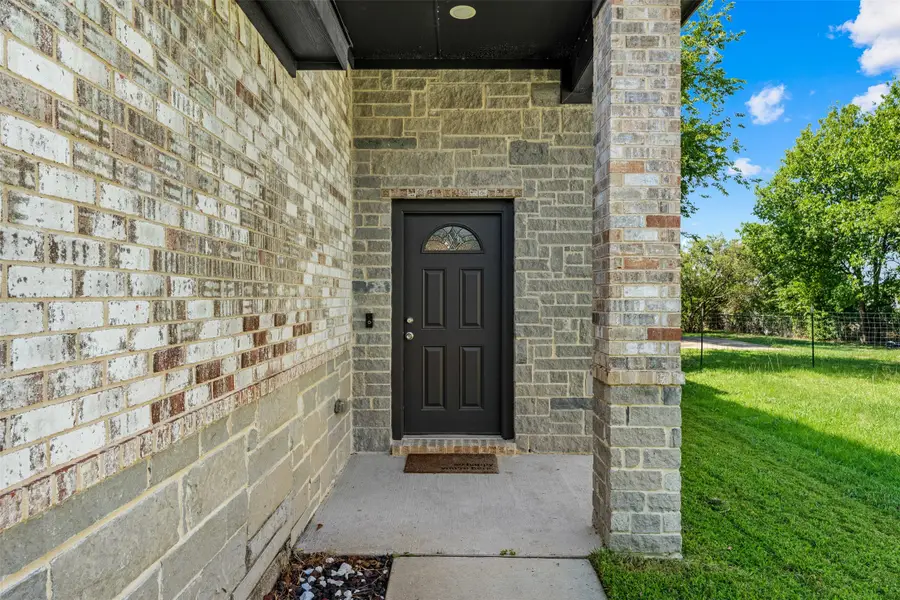 322 E Walnut Street, Hillsboro, TX 76645 - #3