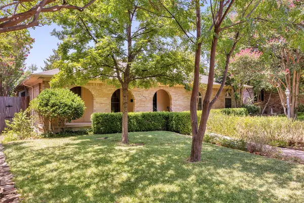 12209 Brookmeadow Lane, Dallas, TX 75218