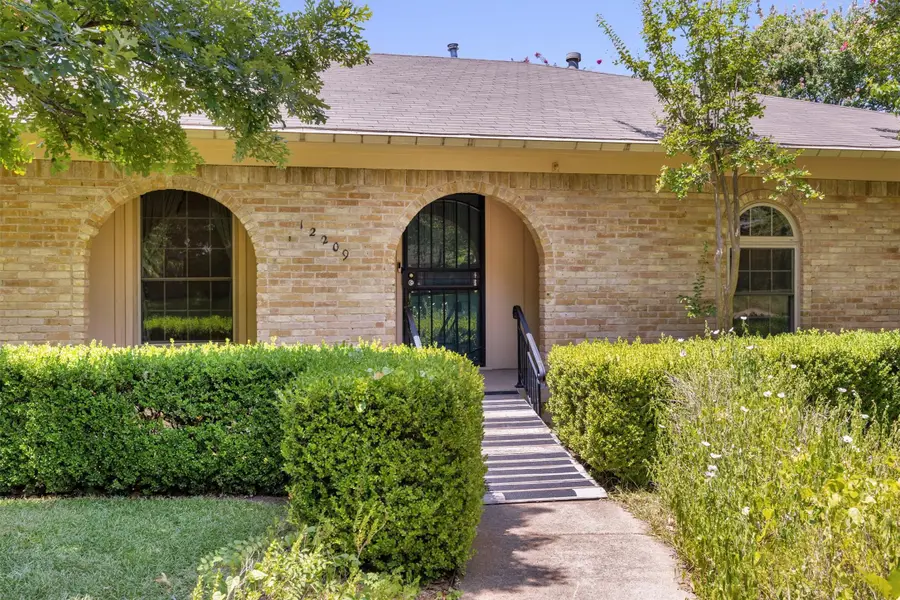 12209 Brookmeadow Lane, Dallas, TX 75218 - #2