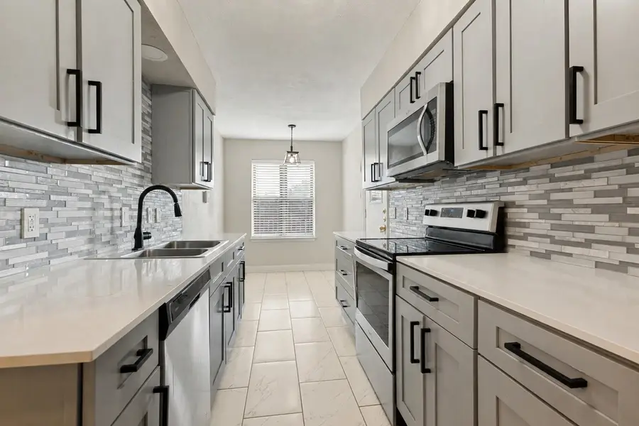 13899 Brookgreen Drive, Dallas, TX 75240 - #3