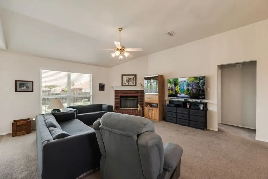1621 Brookleaf Drive, Arlington, TX 76018 - #3