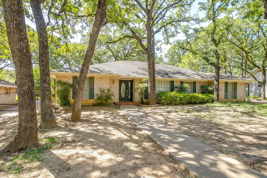 3410 Woodford Drive, Arlington, TX 76013 - #2