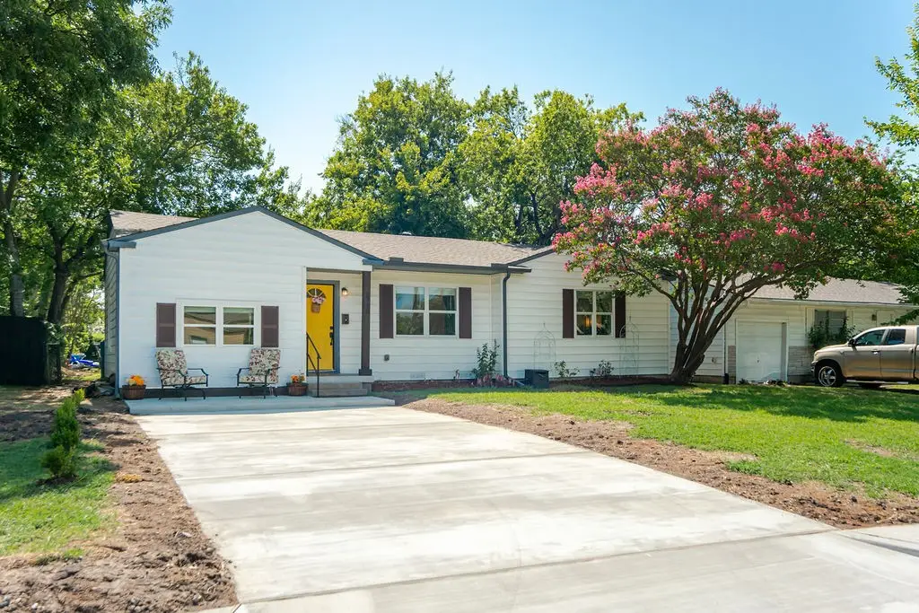 2705 Brockbank Drive, Irving, TX 75062 - #1
