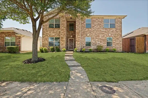 228 Great Plains Avenue, Dallas, TX 75241