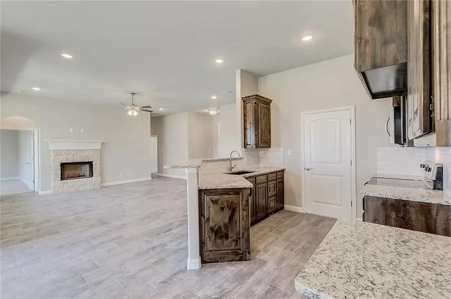 3050 Meandering Way, Granbury, TX 76049 - #3