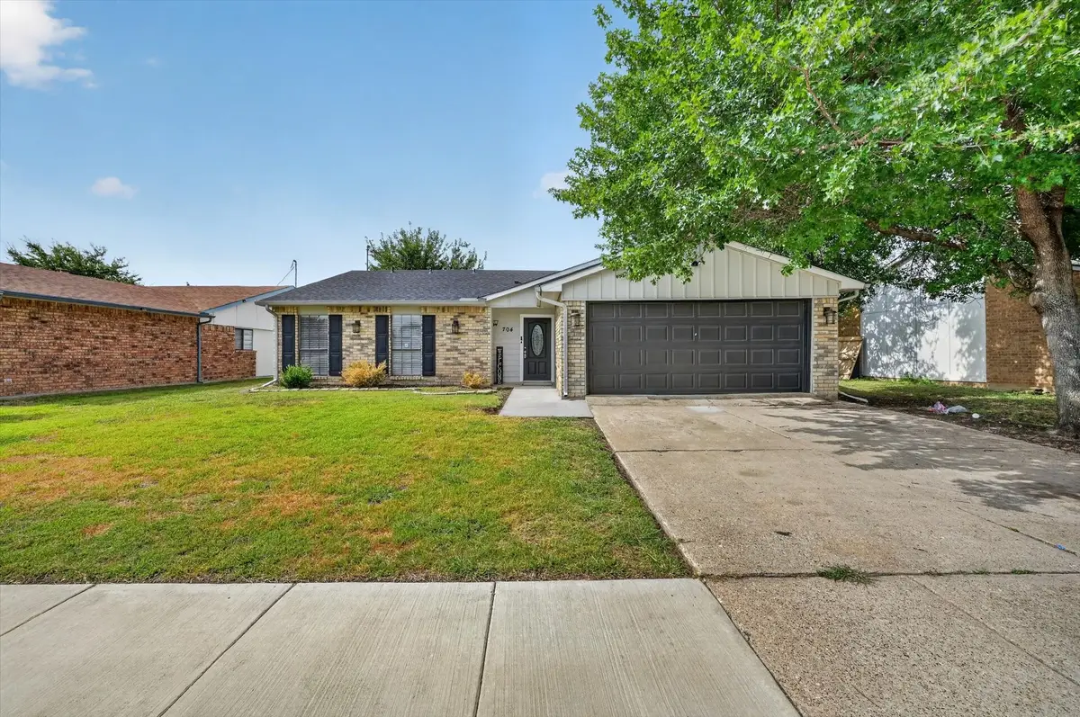704 Levelland Drive, Arlington, TX 76017 - #1