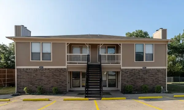 8109 Foxfire Lane, White Settlement, TX 76108