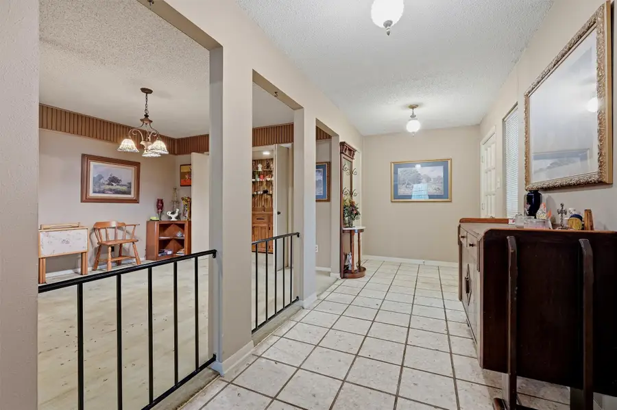 4115 Greenway Drive, Garland, TX 75041 - #3