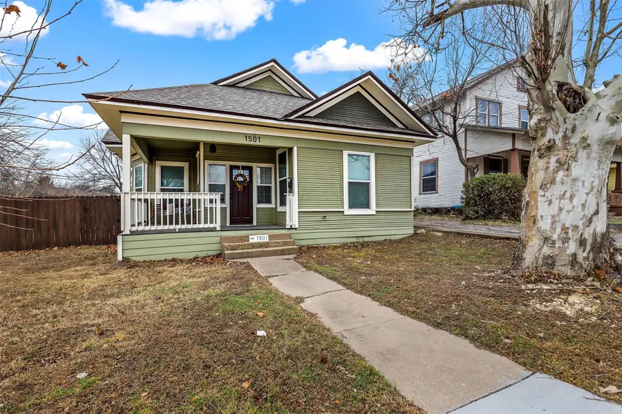 1501 Lagonda Avenue, Fort Worth, TX 76164 - #2