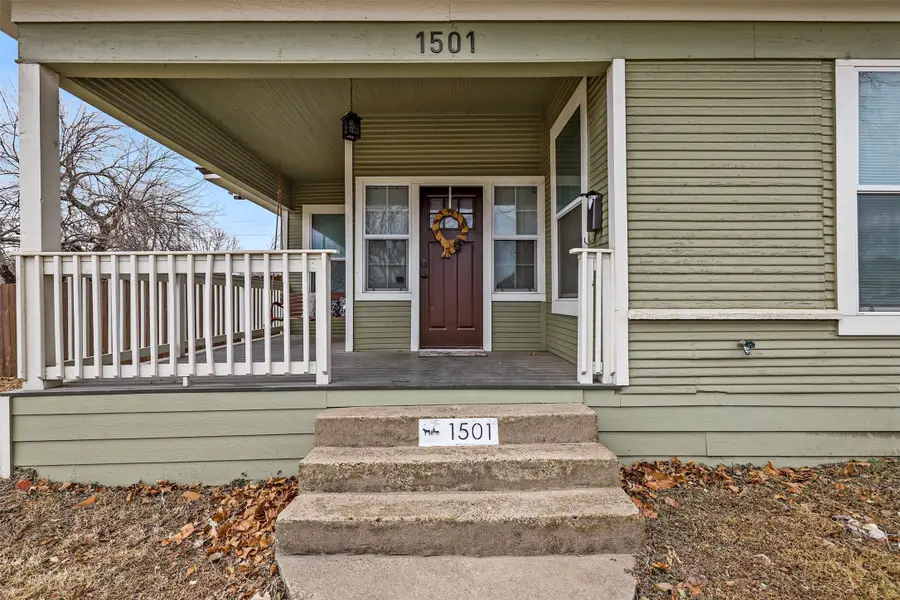 1501 Lagonda Avenue, Fort Worth, TX 76164 - #3