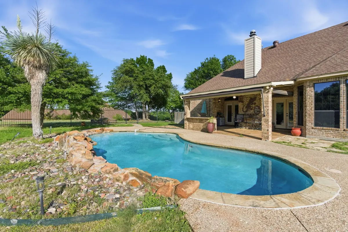 128 Horizon Circle, Azle, TX 76020 - #1
