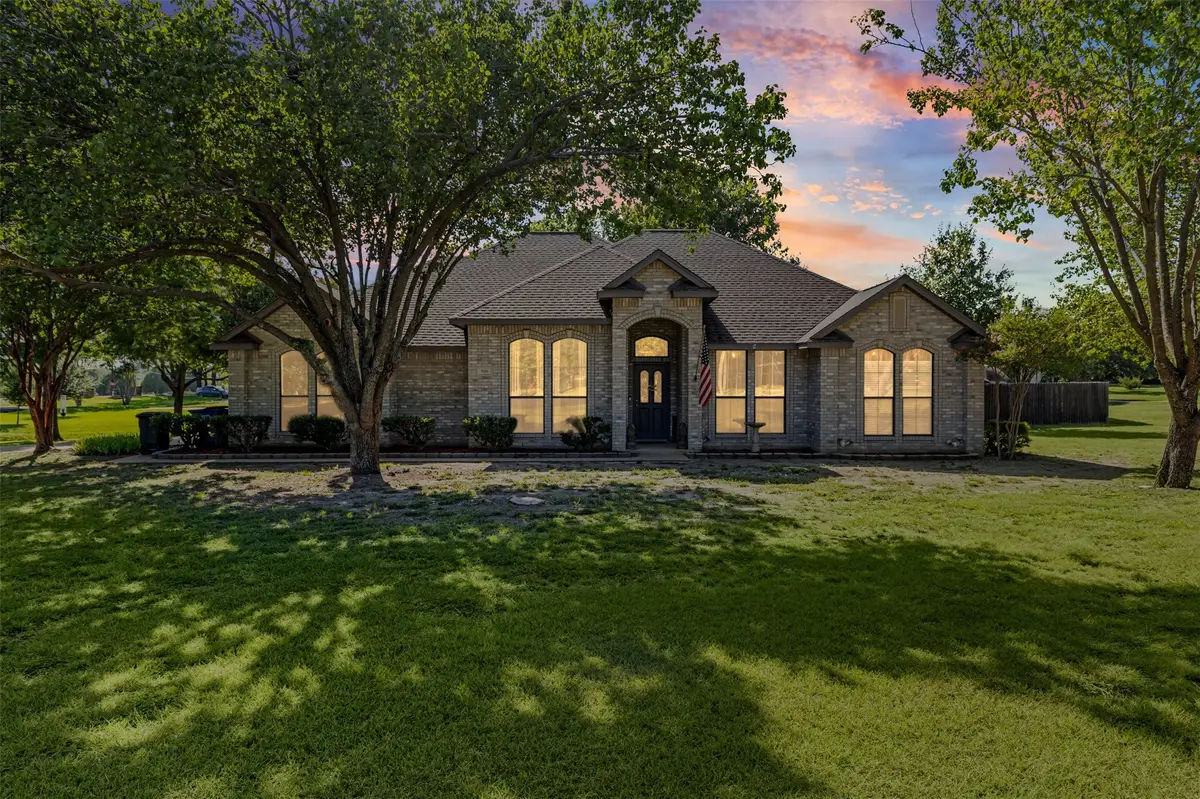 500 Little Creek Trail, Oak Leaf, TX 75154 - #1