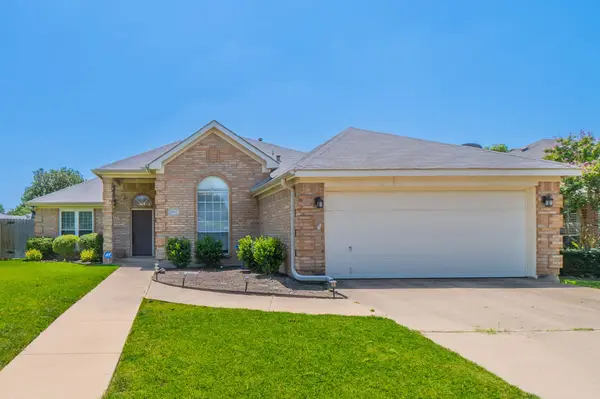 6917 Laurel Canyon Terrace, Fort Worth, TX 76132