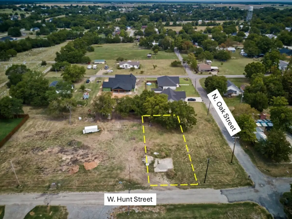 402 W Hunt Street, Leonard, TX 75452 - #1