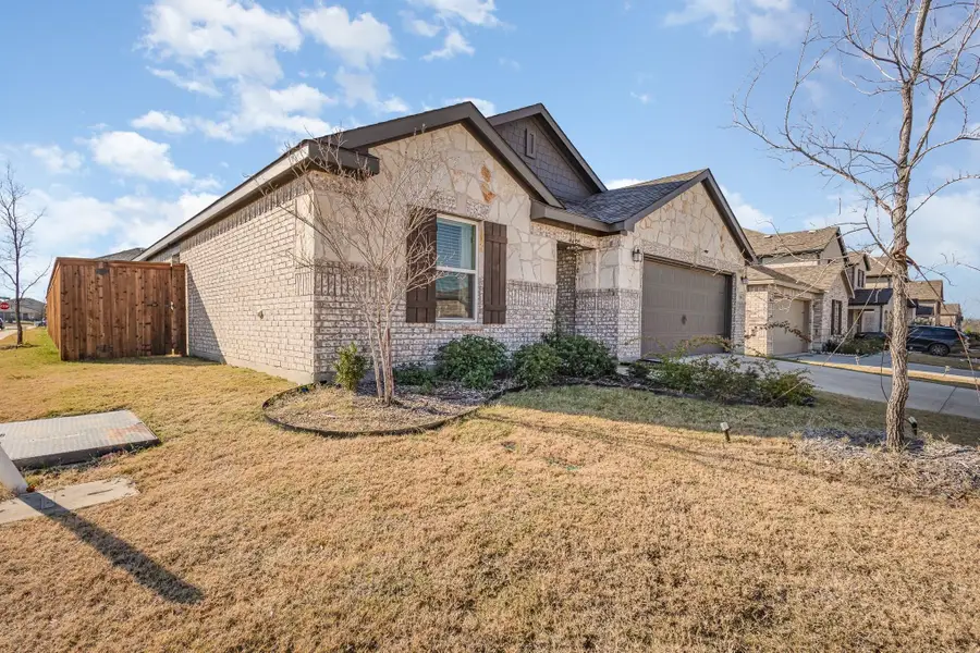 936 Waggoner Drive, Cross Roads, TX 76227 - #2