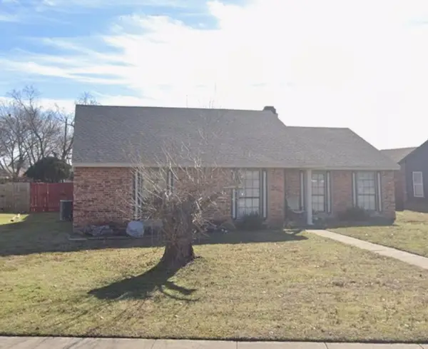 481 Weaver Street, Cedar Hill, TX 75104