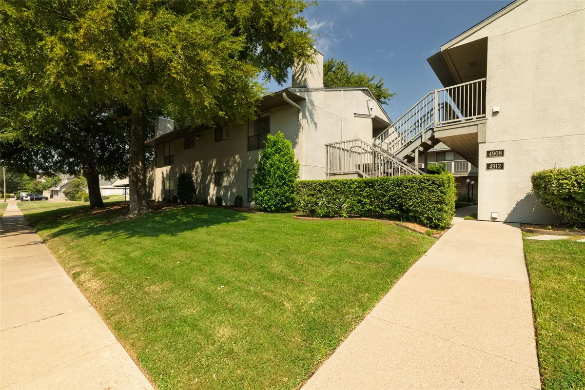 4920 Byers Avenue #B, Fort Worth, TX 76107 - #1