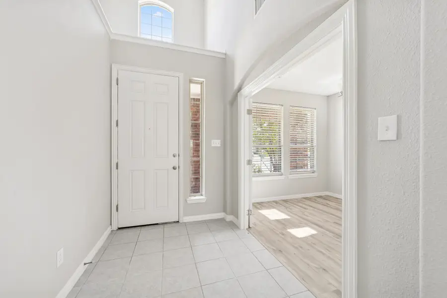 1805 Longwood Lane, Garland, TX 75042 - #2