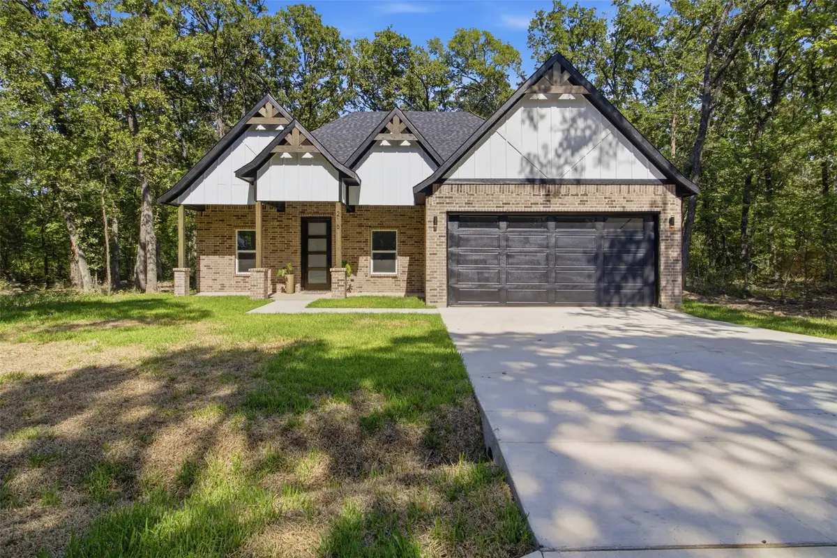 216 E Beachwood Loop, Trinidad, TX 75163 - #1