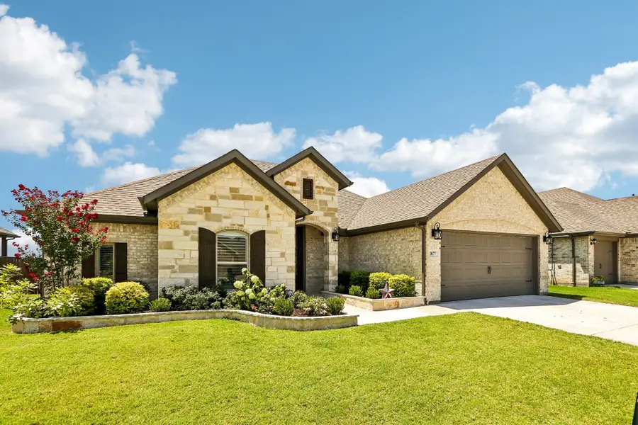 1077 Fleetwood Drive, Justin, TX 76247 - #3