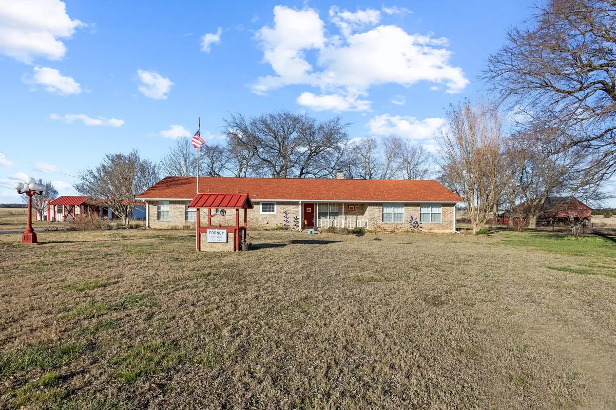 1858 Farm Road 1506, Paris, TX 75460 - #1