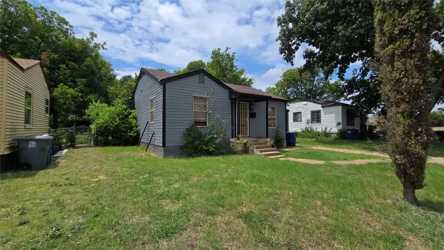3107 S Ewing Avenue, Dallas, TX 75216 - #3