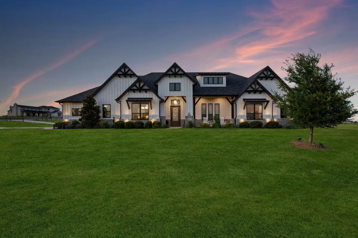 412 Royal Santana Run, Weatherford, TX 76087 - #1
