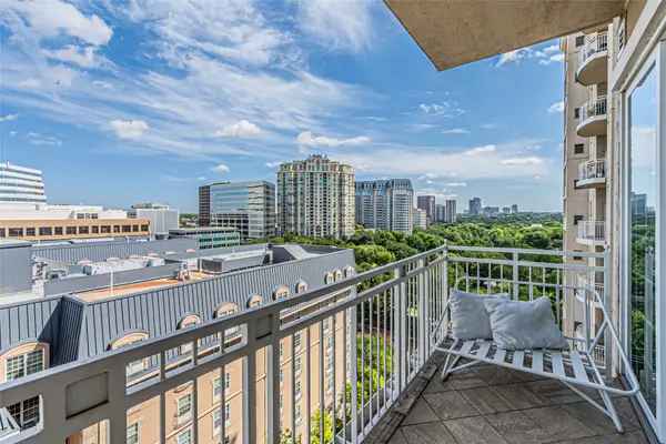 3225 Turtle Creek Boulevard #1040, Dallas, TX 75219