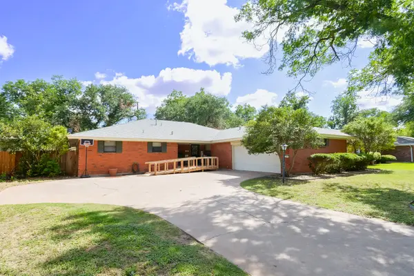 2233 River Oaks Circle, Abilene, TX 79605