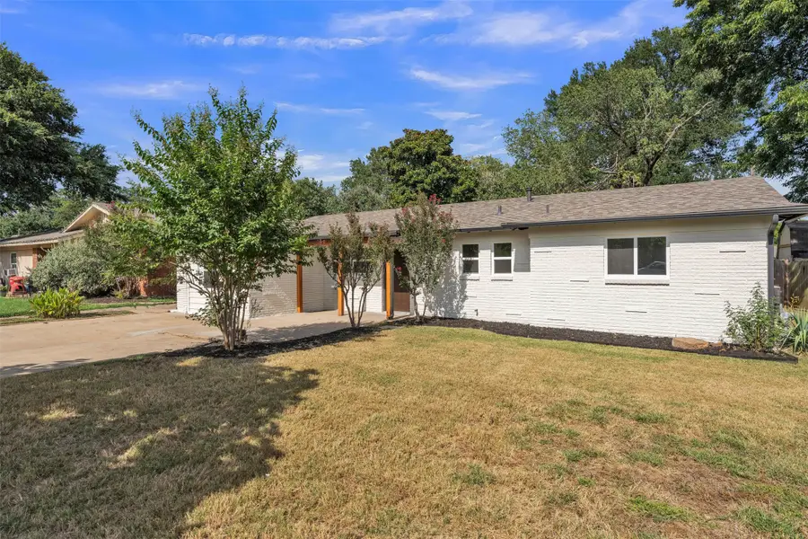 408 Simmons Drive, Hurst, TX 76053 - #3