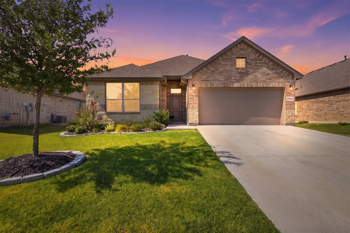 5213 Crystal Lake Avenue, Krum, TX 76249 - #1