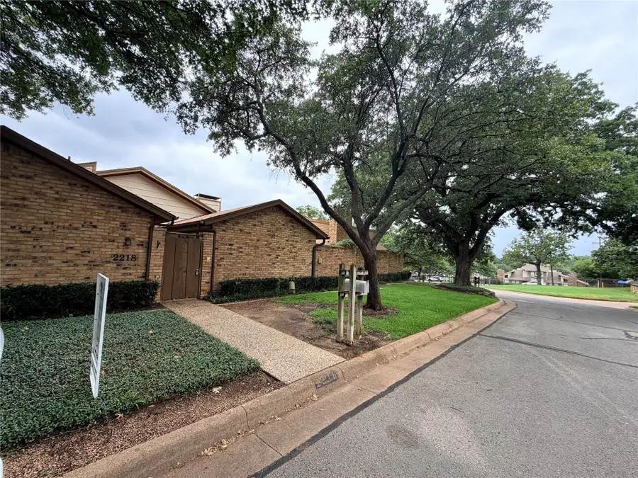 2218 Winter Sunday Way, Arlington, TX 76012 - #2