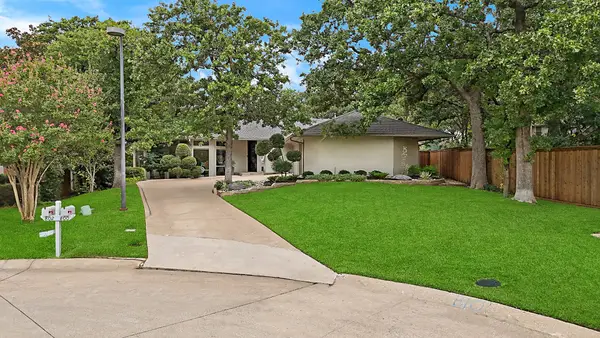 800 Shady Bend Court, Highland Village, TX 75077
