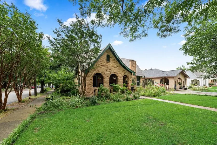 2502 Burlington Boulevard, Dallas, TX 75211 - #2