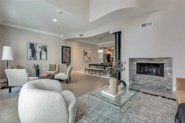 4040 Avondale Avenue #402, Dallas, TX 75219