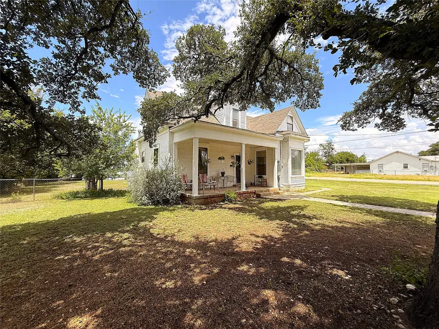 802 S Willow Street, Brady, TX 76825 - #2