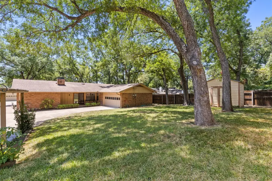 1611 Phyllis Court, Irving, TX 75060 - #3