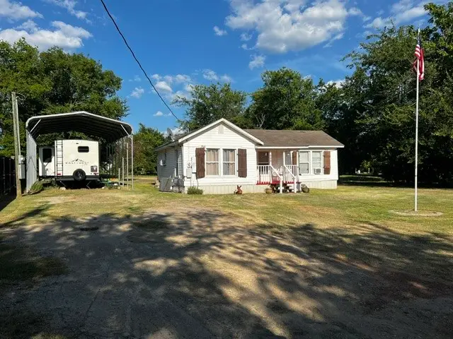 888 Farm Road 900 N, Saltillo, TX 75478 - #1