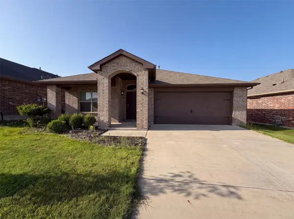 6337 Pontoon Street, Fort Worth, TX 76179