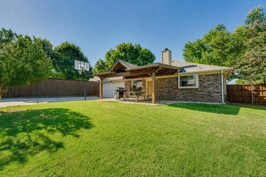 2301 University Drive, Rowlett, TX 75088 - #2