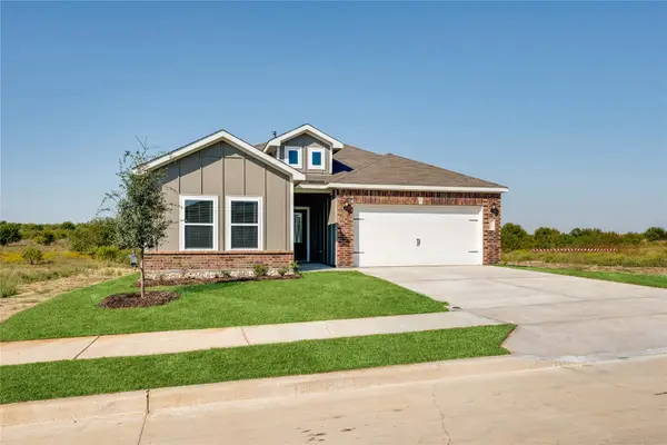 904 Cawthorne Trail, Fort Worth, TX 76108