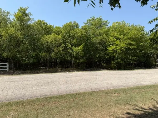 8253 Lax Drive, Fort Worth, TX 76123