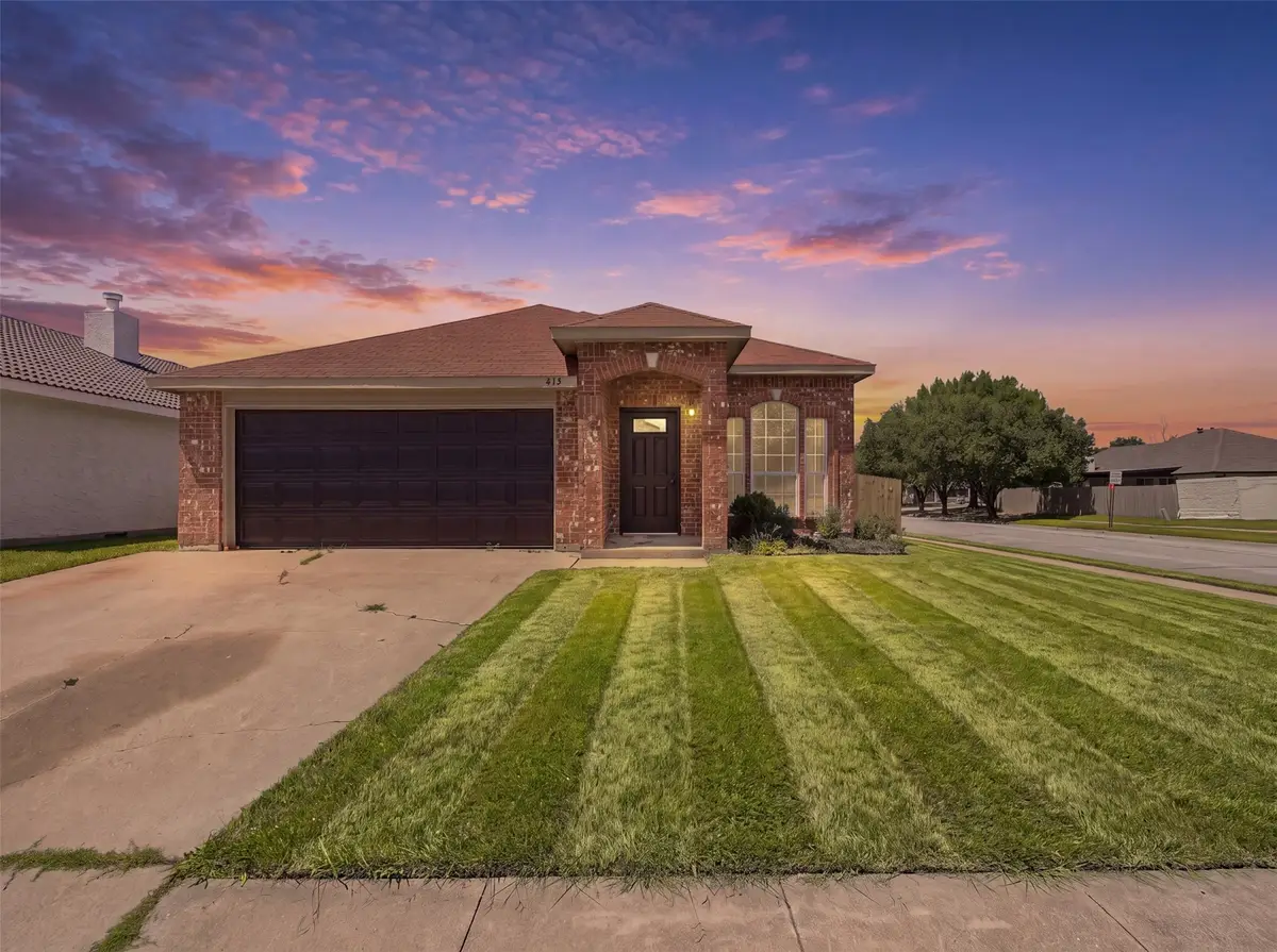 415 Cross Cut Drive, Arlington, TX 76018 - #1