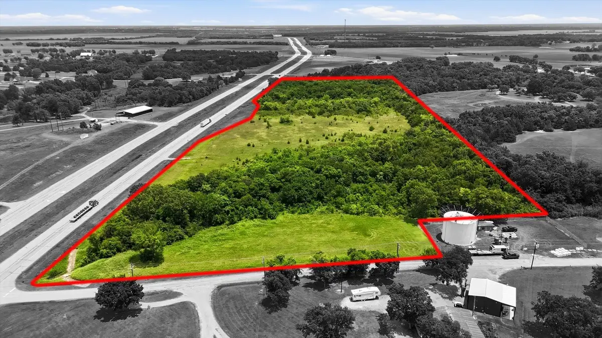 16930 E Us-82, Honey Grove, TX 75446 - #1