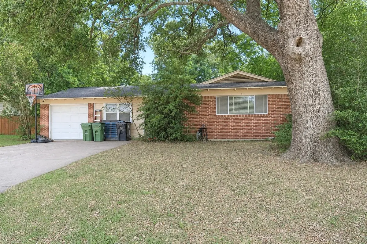 505 Lynda Lane, Arlington, TX 76010 - #1