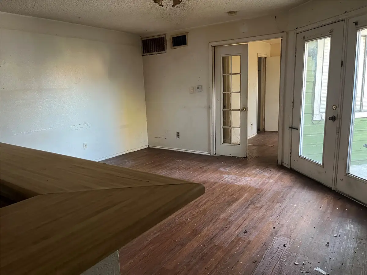 9823 Walnut Street #303, Dallas, TX 75243 - #1