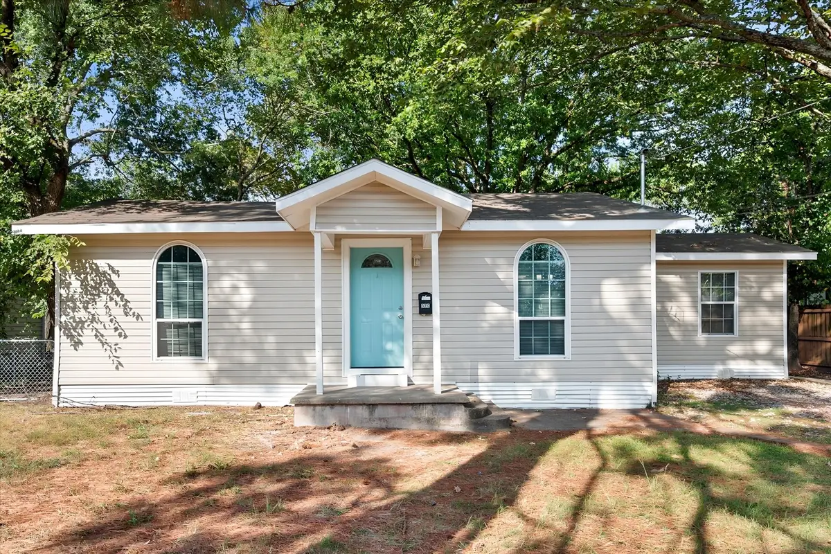 320 N 36th Street, Corsicana, TX 75110 - #1