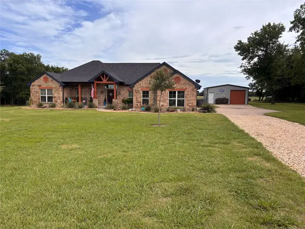 6049 Fm 1567, Lone Oak, TX 75453